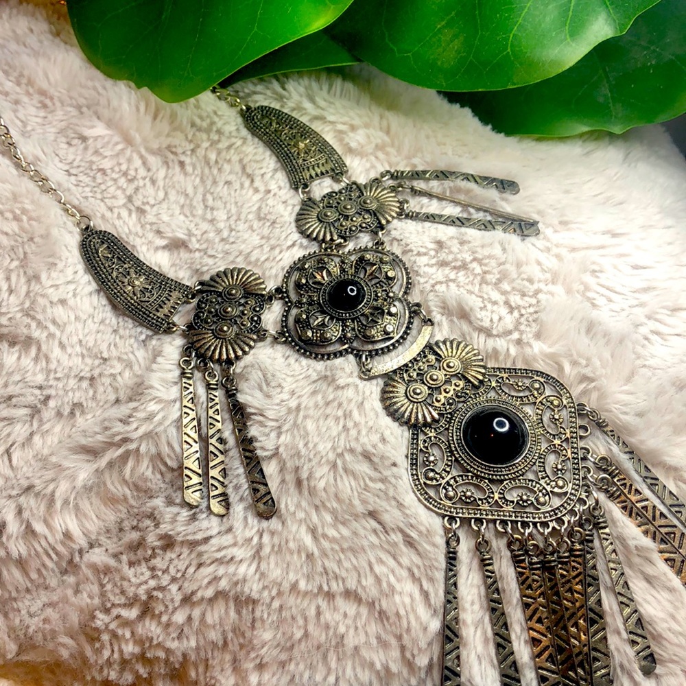 Rustic silver tone necklace Indie styled jewelry 
Boho jewelry